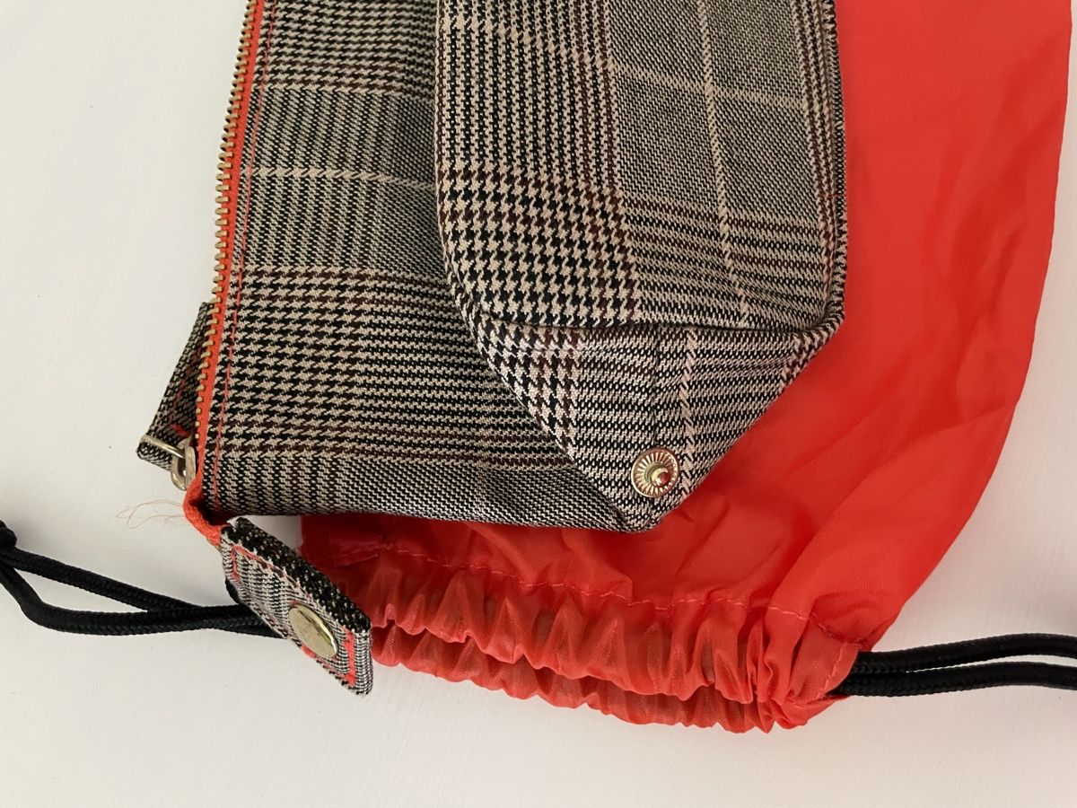H&M Autres pour bricolage & couture: Trousse de toilette H&M Neuve – Neuf (Voir description) à Versoix par Pti-pois 2