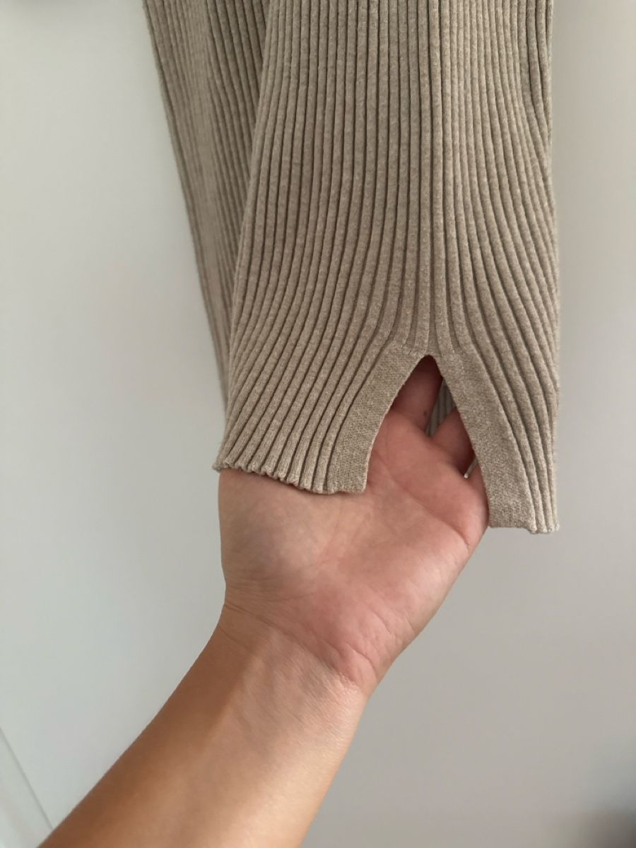 Robes: Strickkleid Ripped – Neuf (Voir description) à Kriens par g_b_mk7j 7