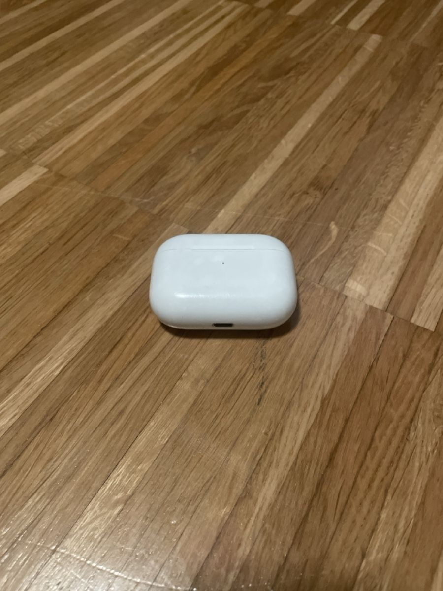 Apple Caricabatterie: AirPods case defekt – Difettoso da Schlieren venduto da Kevek.fashion