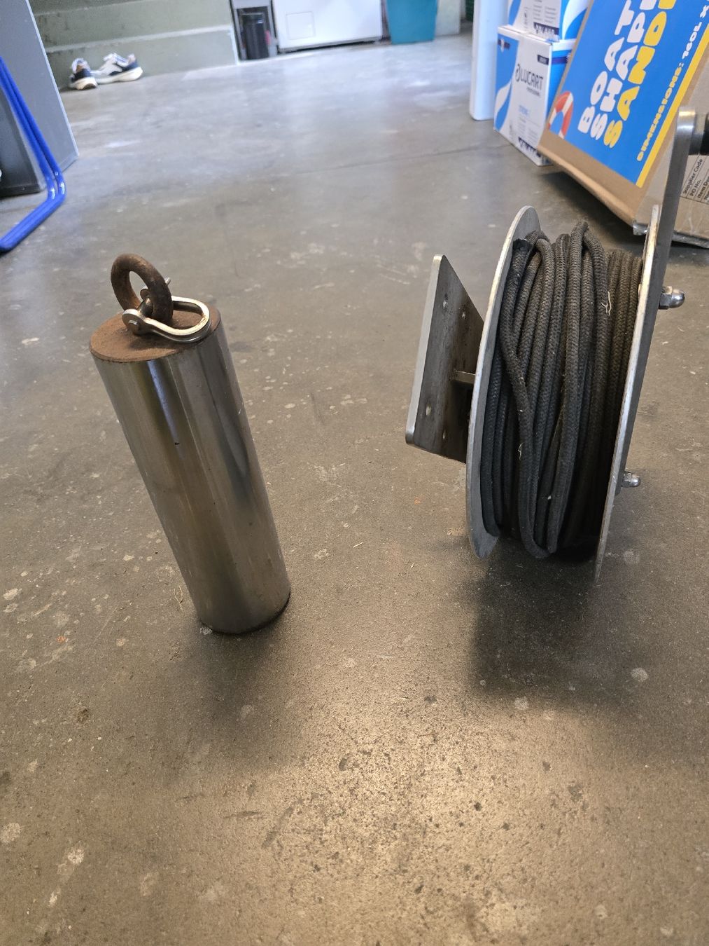 Anker: Ankerrolle mit Zylinder Anker ca 10Kg – Gebraucht aus Zürich von inf_q6bm 2