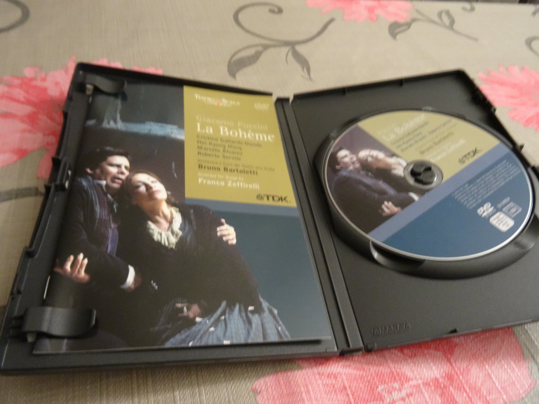 Alle DVDs: Giacomo Puccini - La Boheme - Bartoletti DVD OPER – Gebraucht aus Olten von Disc-Ausverkauf 1