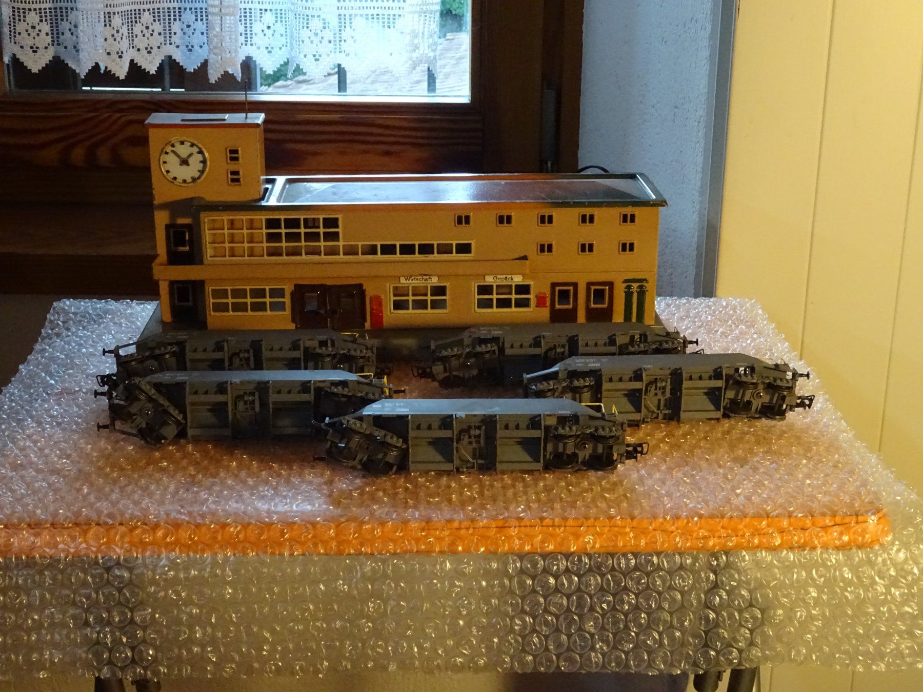 Liliput Modelleisenbahnen: vagons de service Liliput – Gebraucht aus Bigorio von hp_41 2