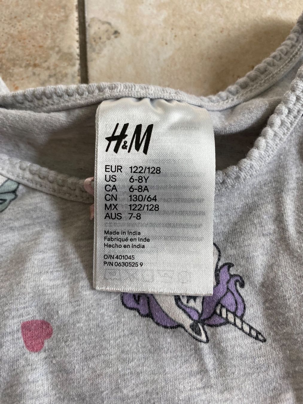 H&M Camicette, T-shirt & Top: Top von H&M – Usato da St. Niklaus VS venduto da Wallis4ever 1