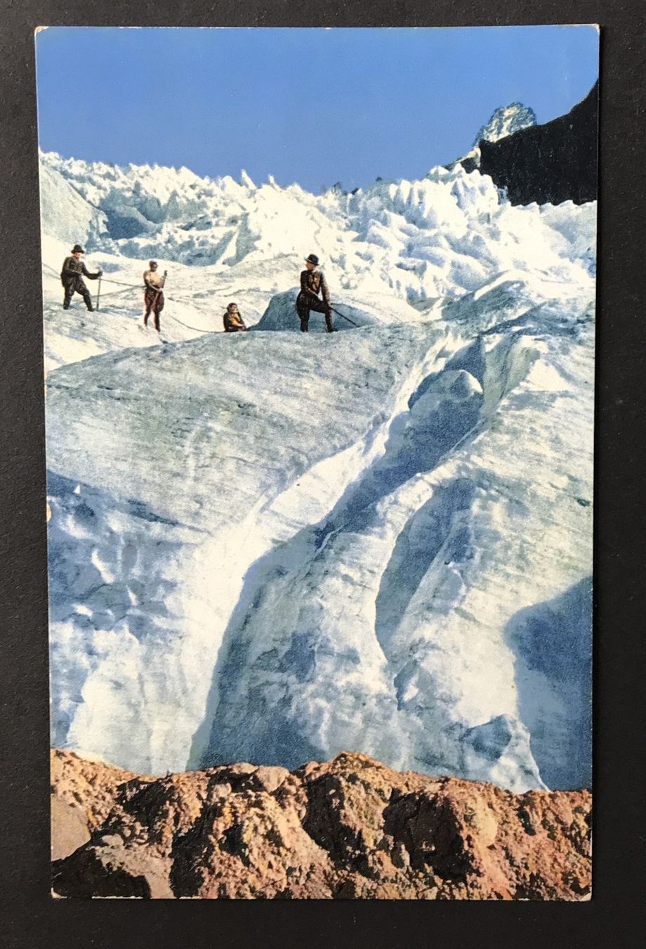 Cartoline postali: ALTE AK BERGSTEIGER GRINDELWALD OBERER GLETSCHER – Usato da Ostermundigen venduto da wini63