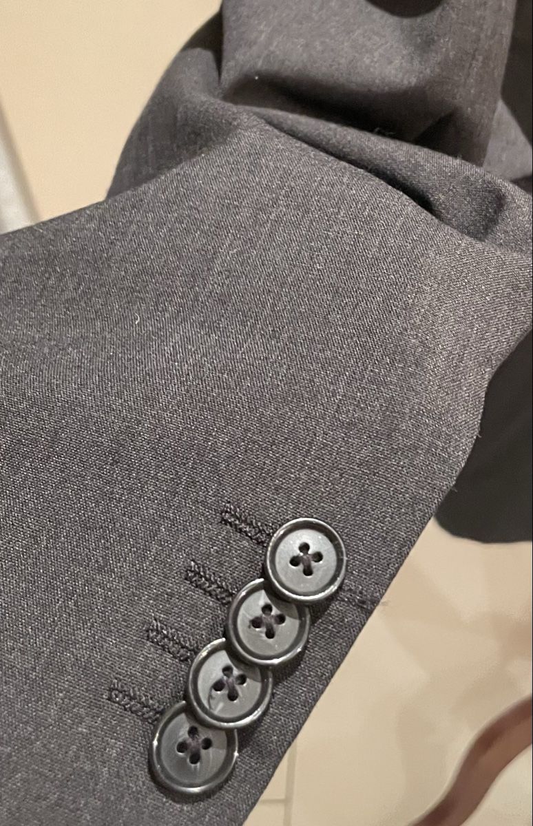 Completi: Elegantes Herren Anzug, Grösse 54 – Usato da Pfaffnau venduto da Loefibu 4