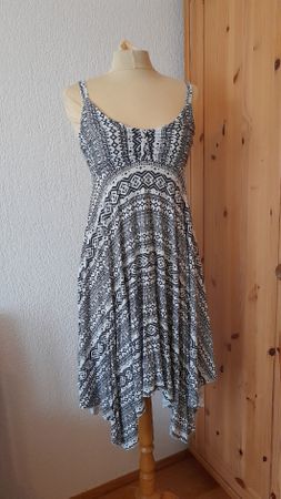 Sommerkleid auch als Rock tragbar