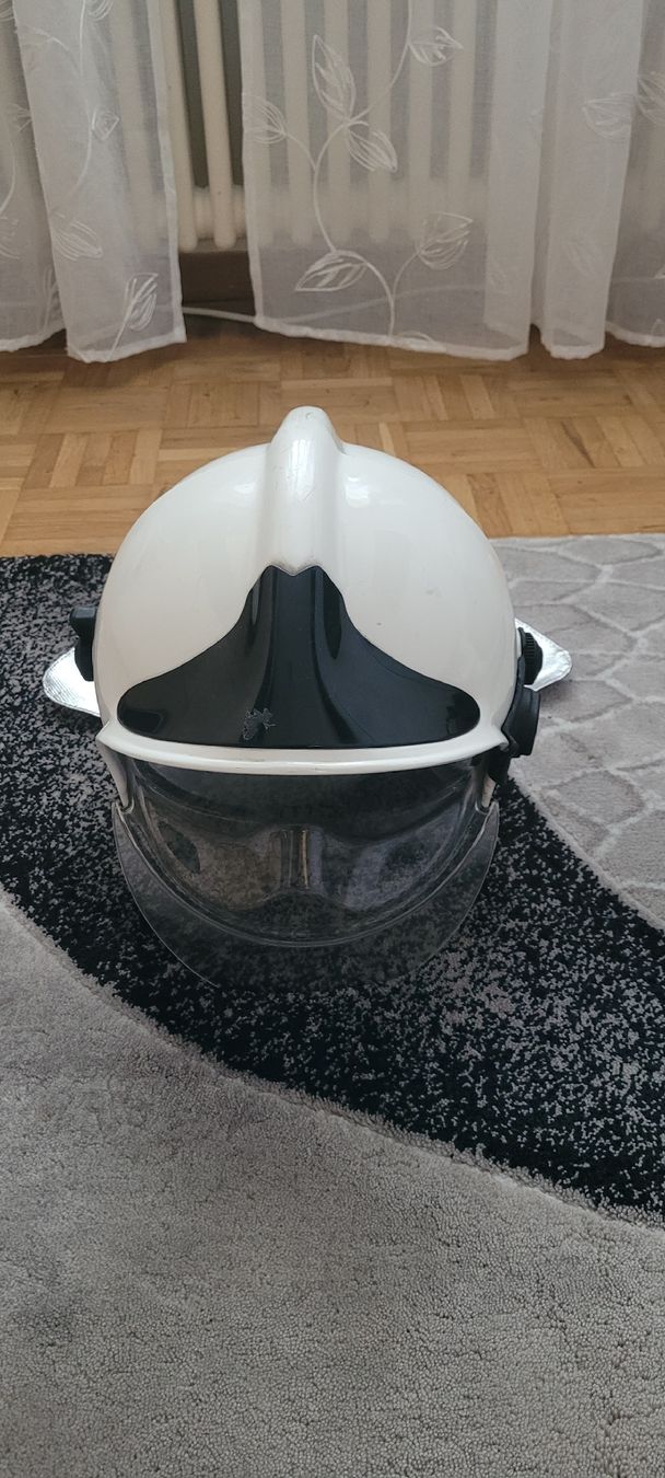 Pompieri: Casque de pompier MSA Gallet blanc – Nuovo (secondo la descrizione) da Vevey venduto da obi_n8zc 2