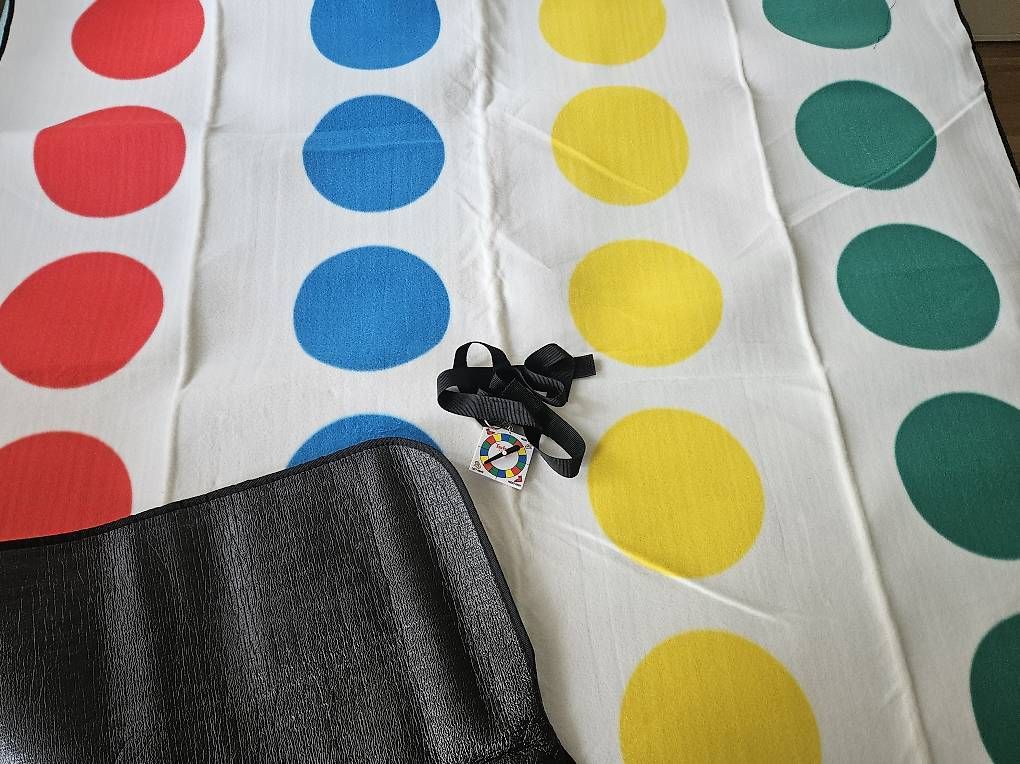 Couvertures: Twister Picknick Decke Neuwertig – D'occasion à Bern par cel_f7sq 1