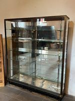 Vitrine / historismus