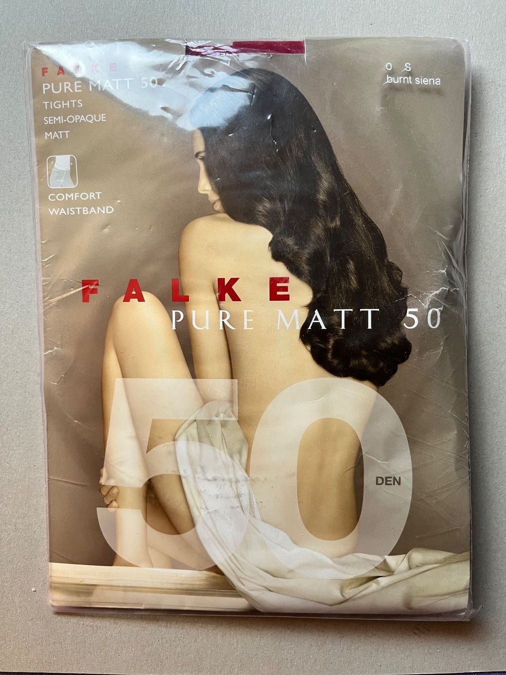 Falke Calze & Collant: Strumpfhose Falke, Grösse S. Farbe Rot – Nuovo e nell'imballaggio originale da Rudolfstetten venduto da gst_g7xl