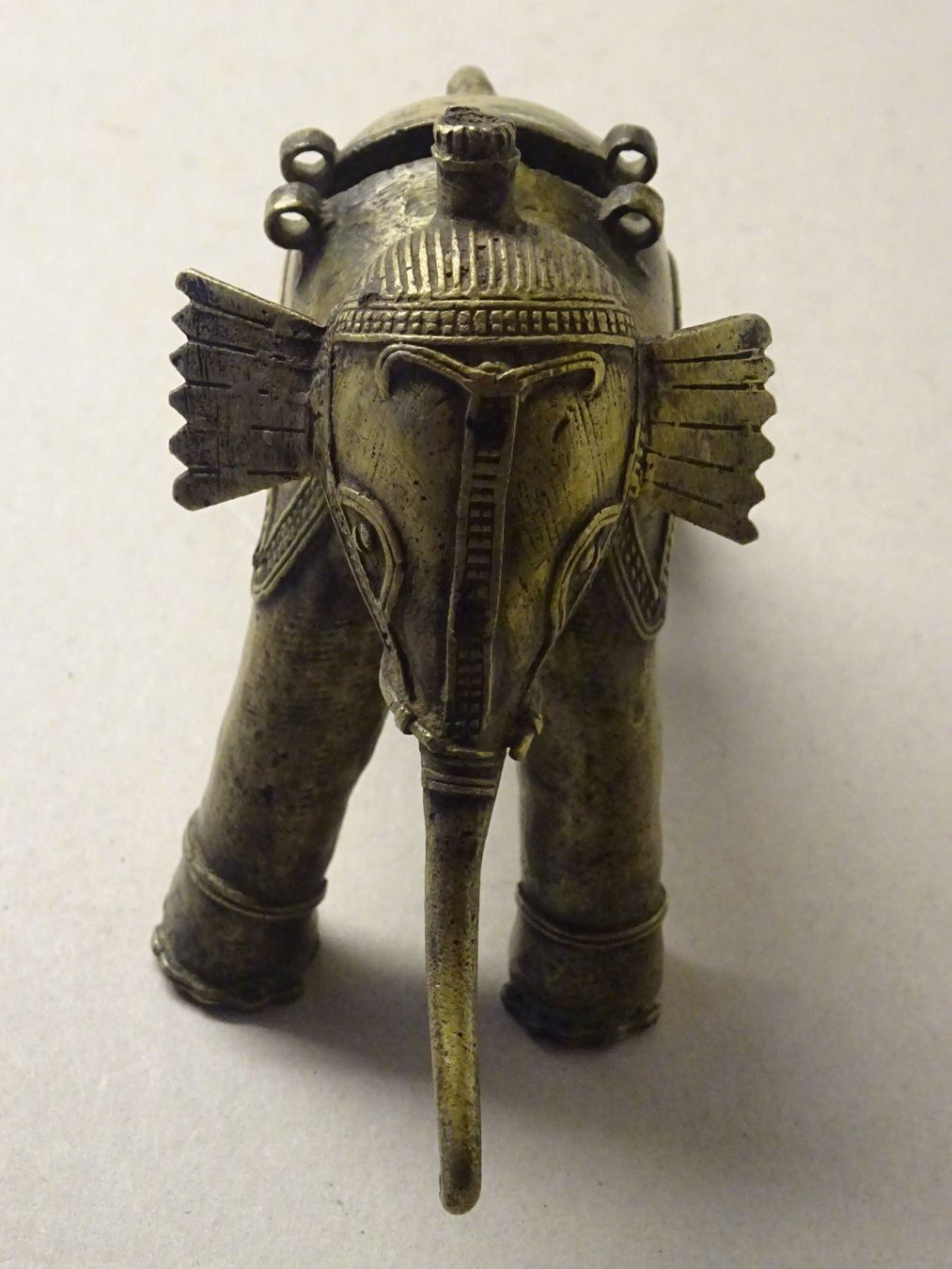 Sculture & Statue: Kleiner Elefant / Orissa Indien – Usato da Esslingen venduto da eintagammeer 3