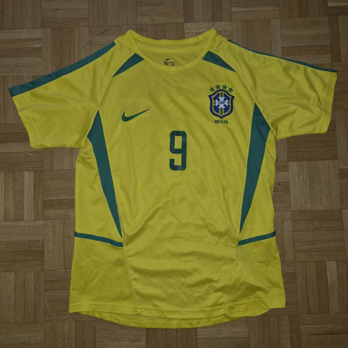Nike Canottiere & Pantaloni: Brasil Trikot - Retro – Nuovo (secondo la descrizione) da Zürich venduto da GorilKing