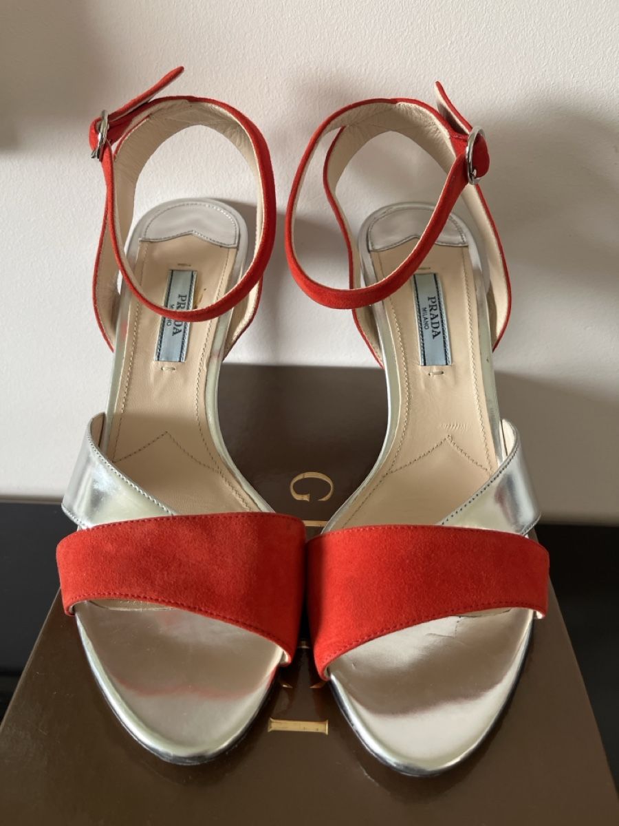 Prada Scarpe da donna: Prada Sandals 38 – Usato da Zug venduto da ChicSales