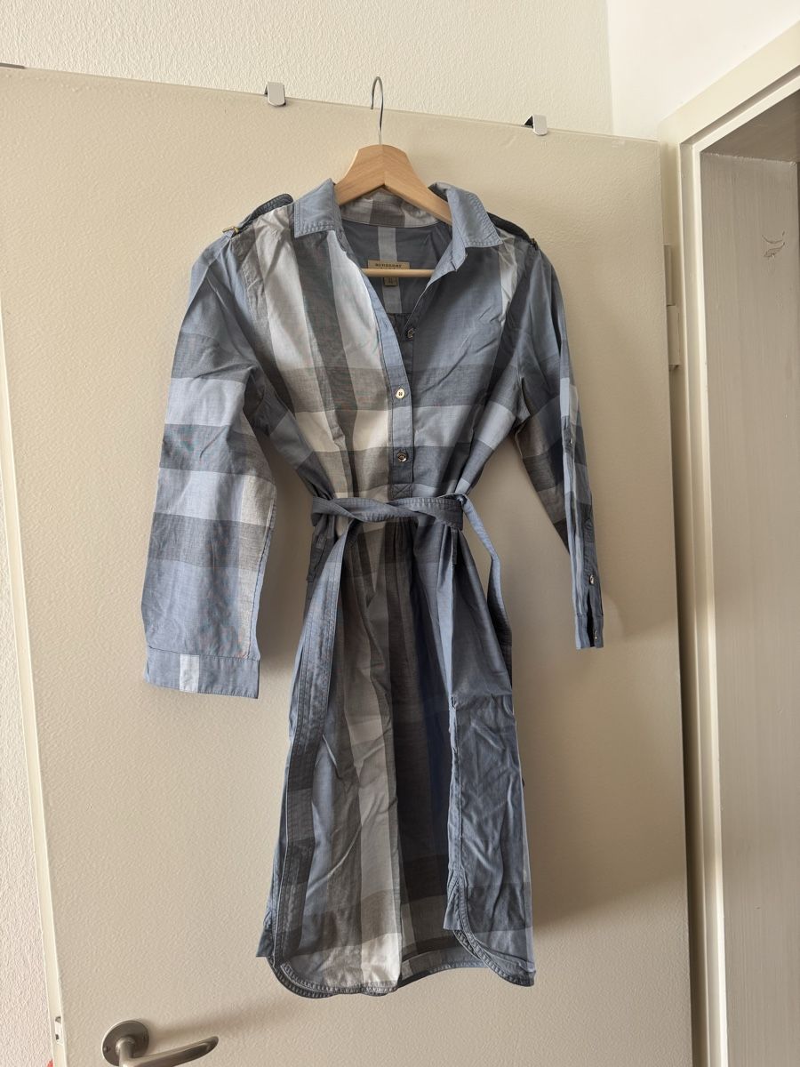Burberry Vestiti: Burberry Sommerkleid  – Usato da Dübendorf venduto da Benutzername08