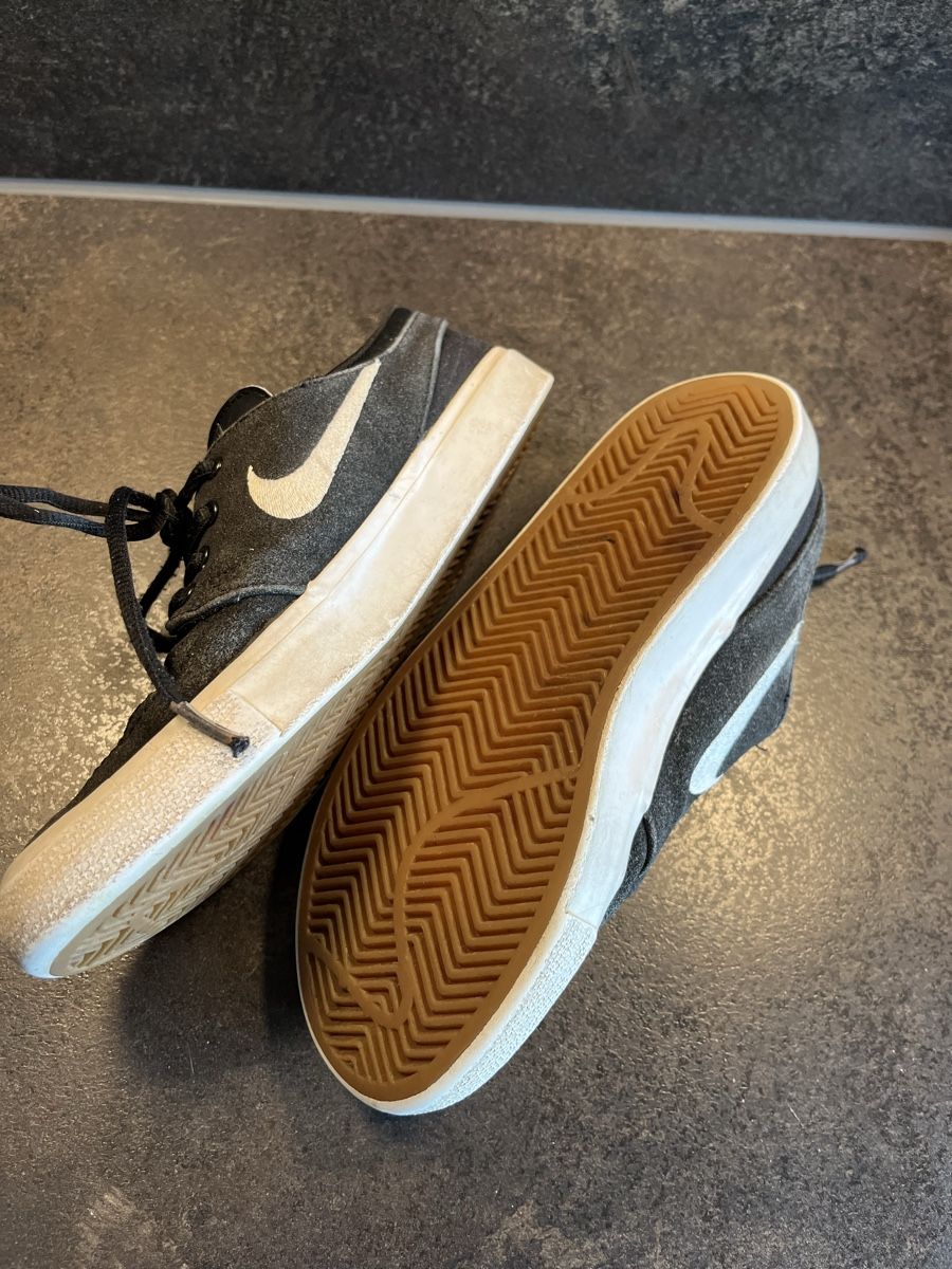 Nike Scarpe da uomo: Schuhe Nike Janoski - Gr. 38 – Usato da Triengen venduto da pow_14 3