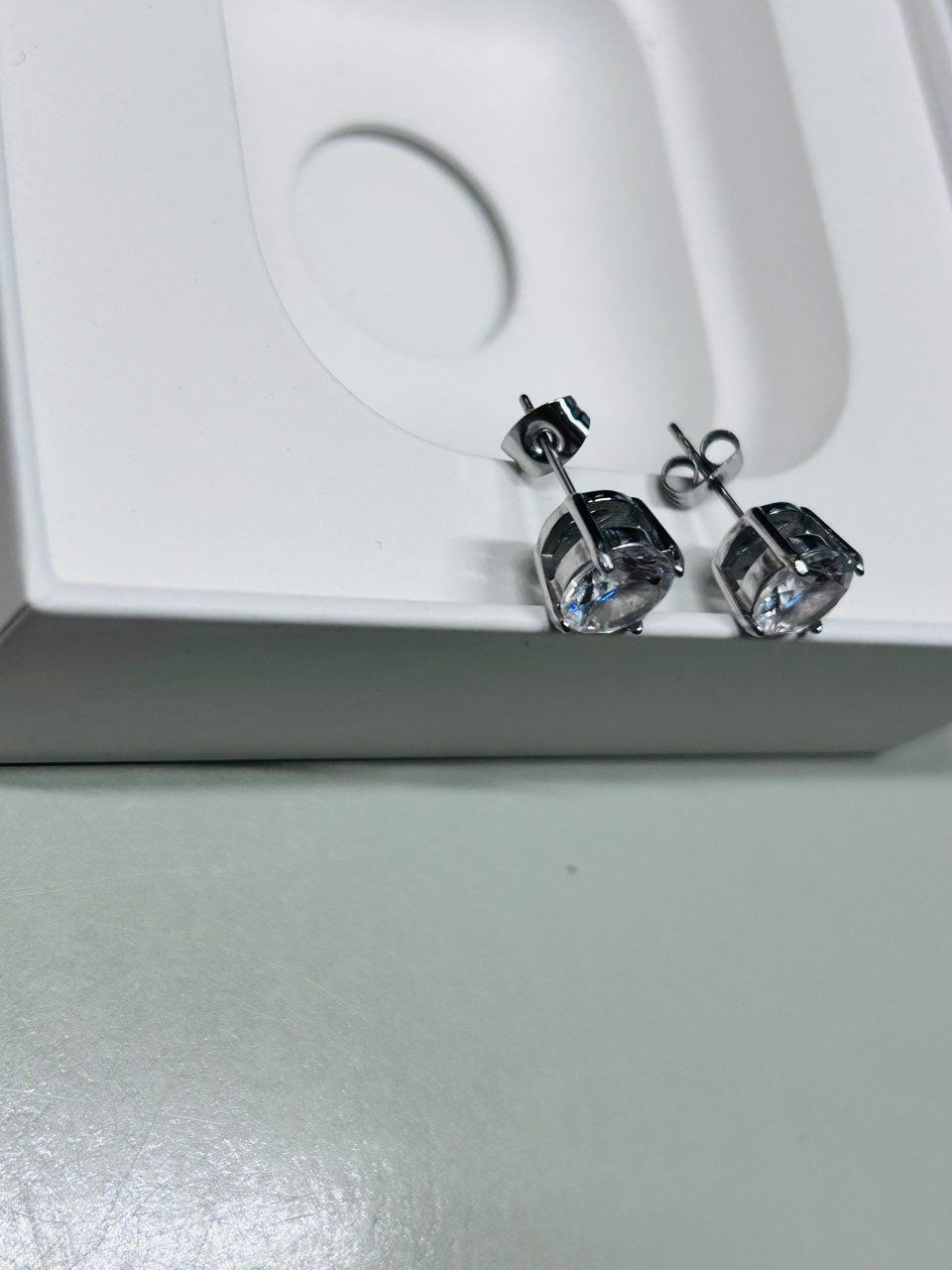 Ohrringe & -stecker: Orecchini Stainless Steel Zircone – Gebraucht aus Giubiasco von LorisVale 7