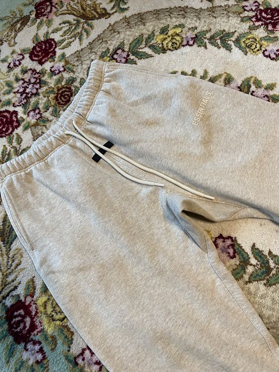 essentials-fear-of-god-jogger-hose-gr-m-gebraucht-in-schaffhausen