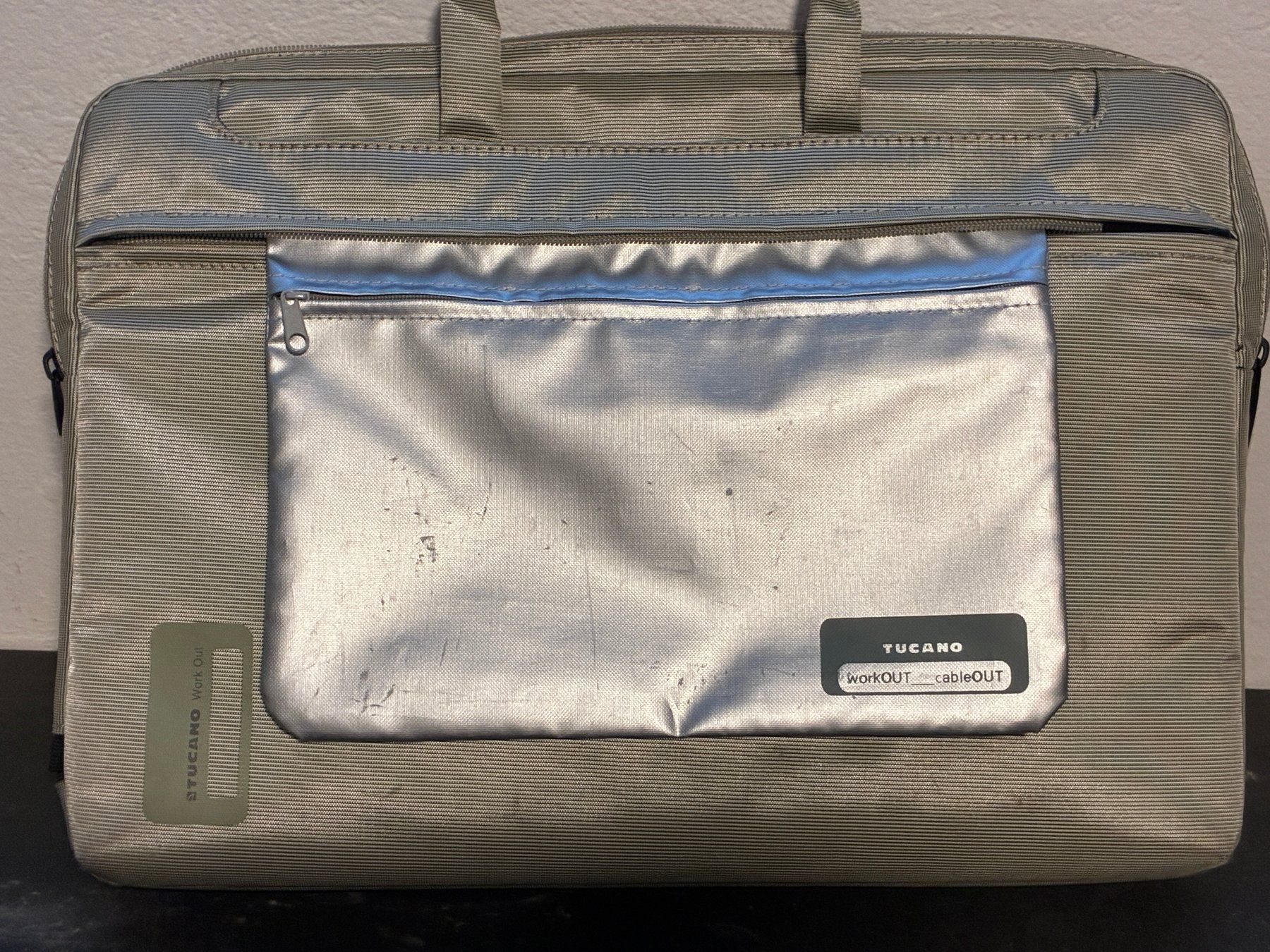 Taschen: Notebooktasche 17" – Gebraucht aus Schwerzenbach von parue85 3