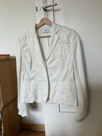 Akris Punto White Blazer Jacket - Perfect for Spring/Summer 