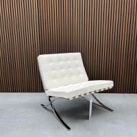 Knoll Barcelona Chair (neu) in Classic Edition Weißes Leder