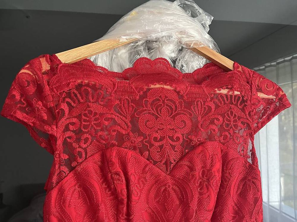 Vestiti: Cocktail-Kleid – Usato da Buchrain venduto da Ver-8bre 1