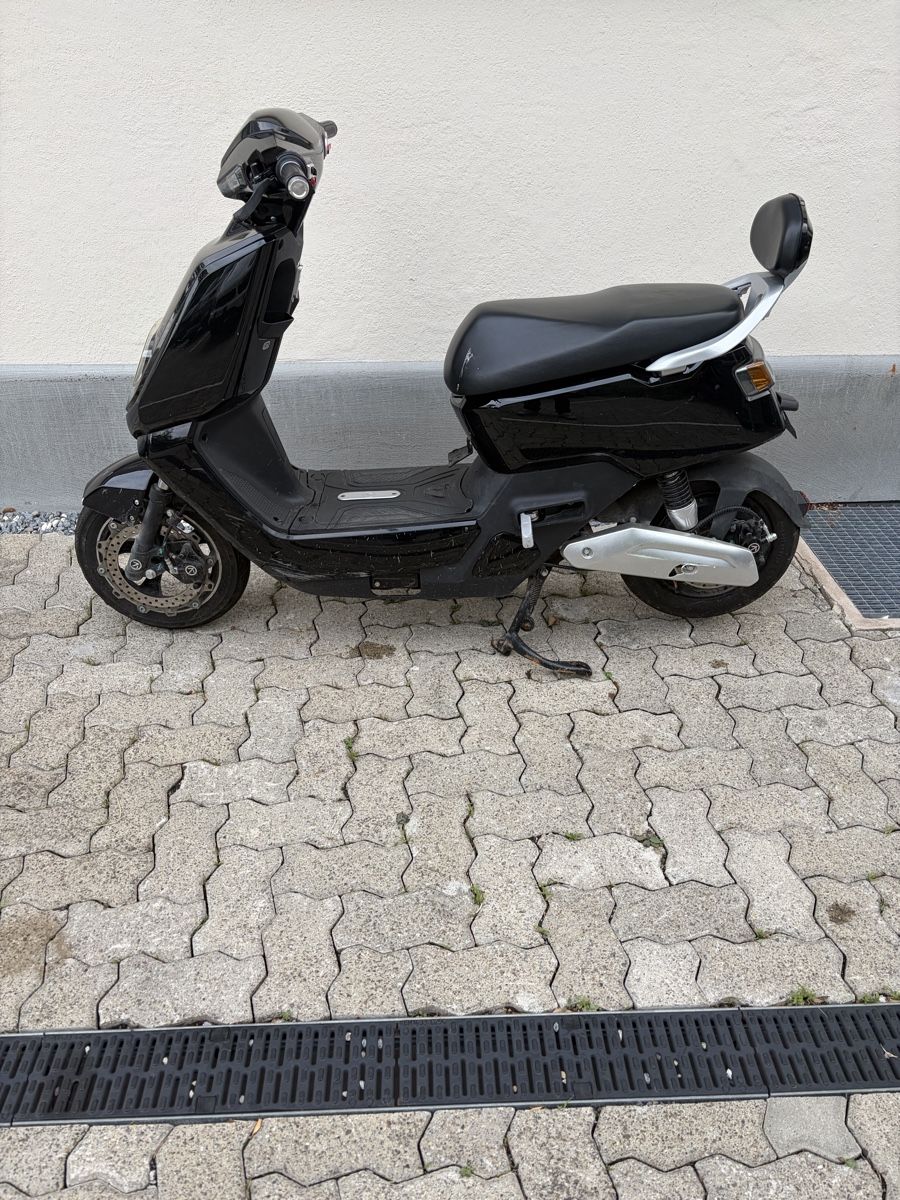 Veicoli elettrici: TSC NEXT ONE NX1 7i – Usato da Zürich venduto da Gion01 1
