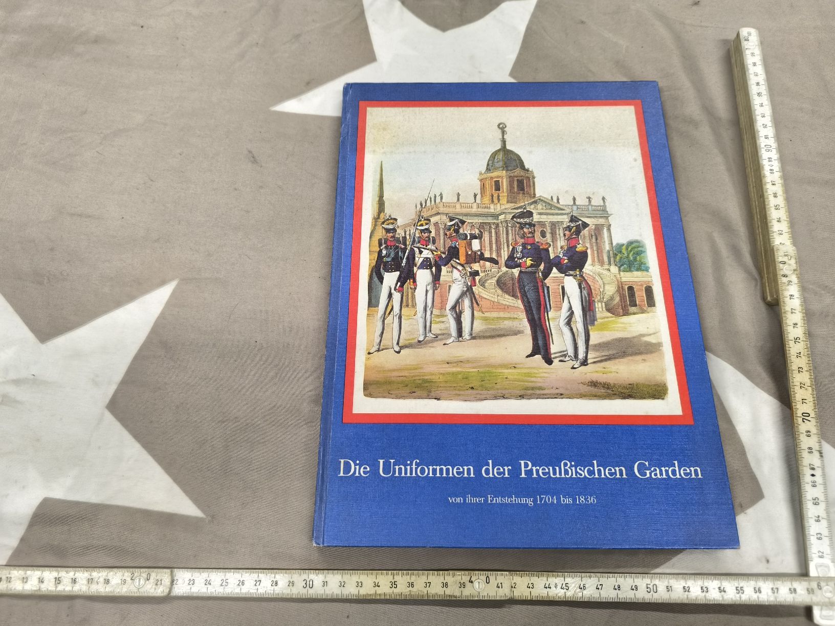 Libri: BUCH  . Die Unifomen der Preussischen Garten – Usato da Cama venduto da anto_a