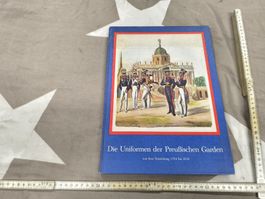 BUCH  . Die Unifomen der Preussischen Garten