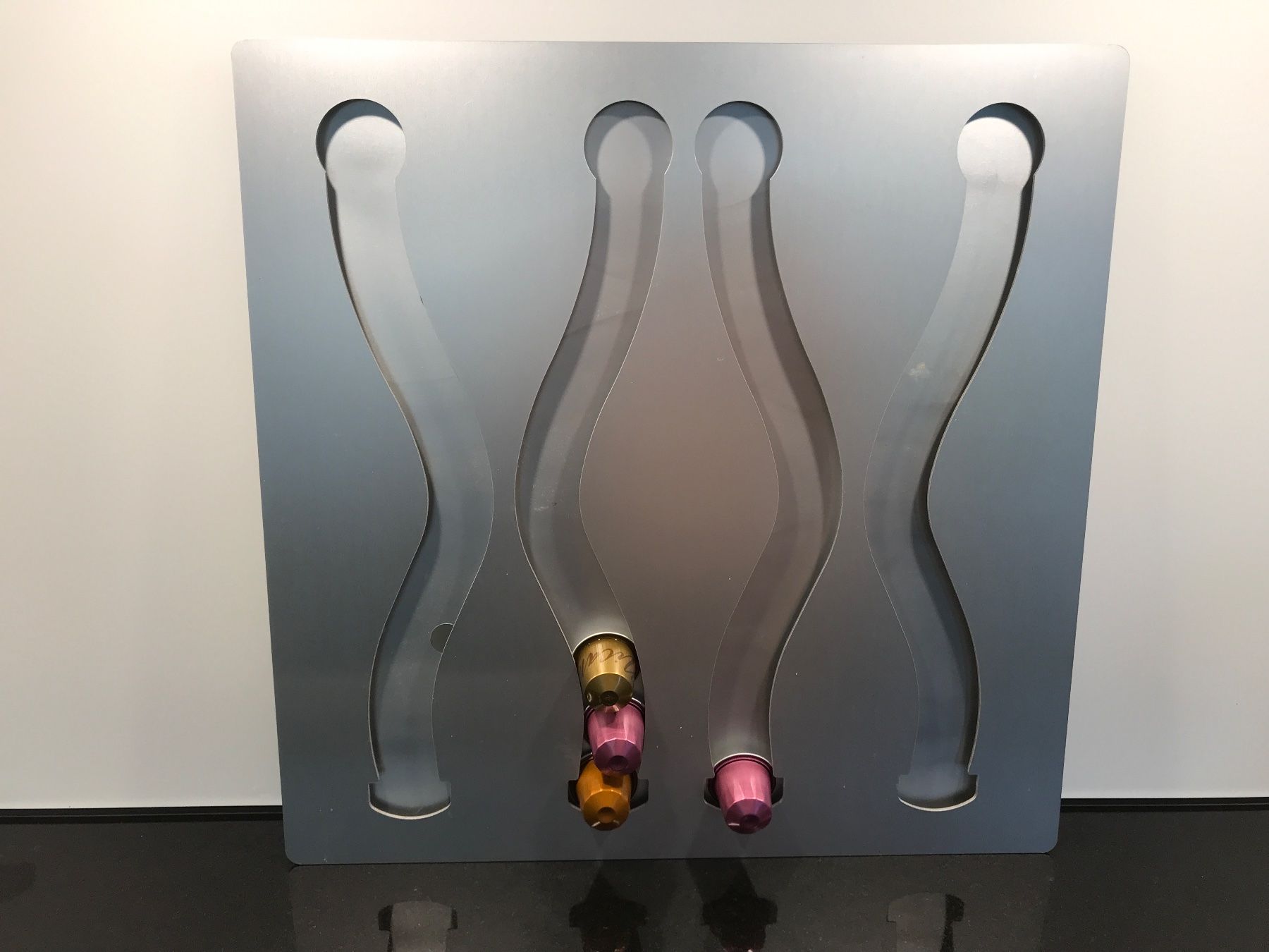 Altro per la casa: Designer Kapselhalter Aluminium – Usato da Zuzwil BE venduto da feluna3