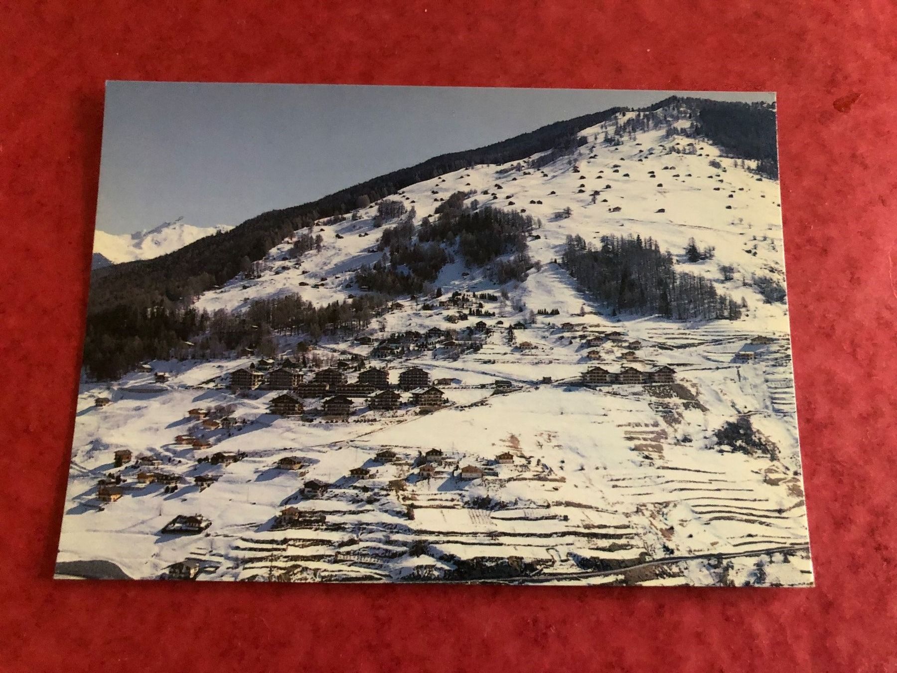 Cartoline postali: Vesonnaz Wallis Gesamtansicht – Usato da Küttigen venduto da Melisch1000
