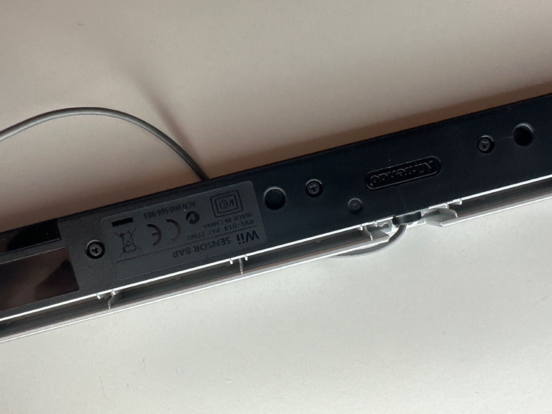 Nintendo Controller: Nintendo Wii Sensor – Usato da St.gallen venduto da taduz 1