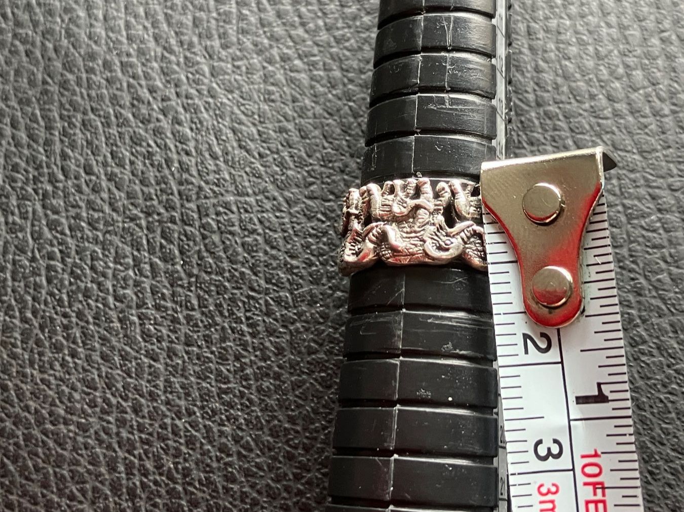 Anelli: Bague Éléphants en argent 925 ,taille 56, – Usato da Peseux venduto da Cresus27 3