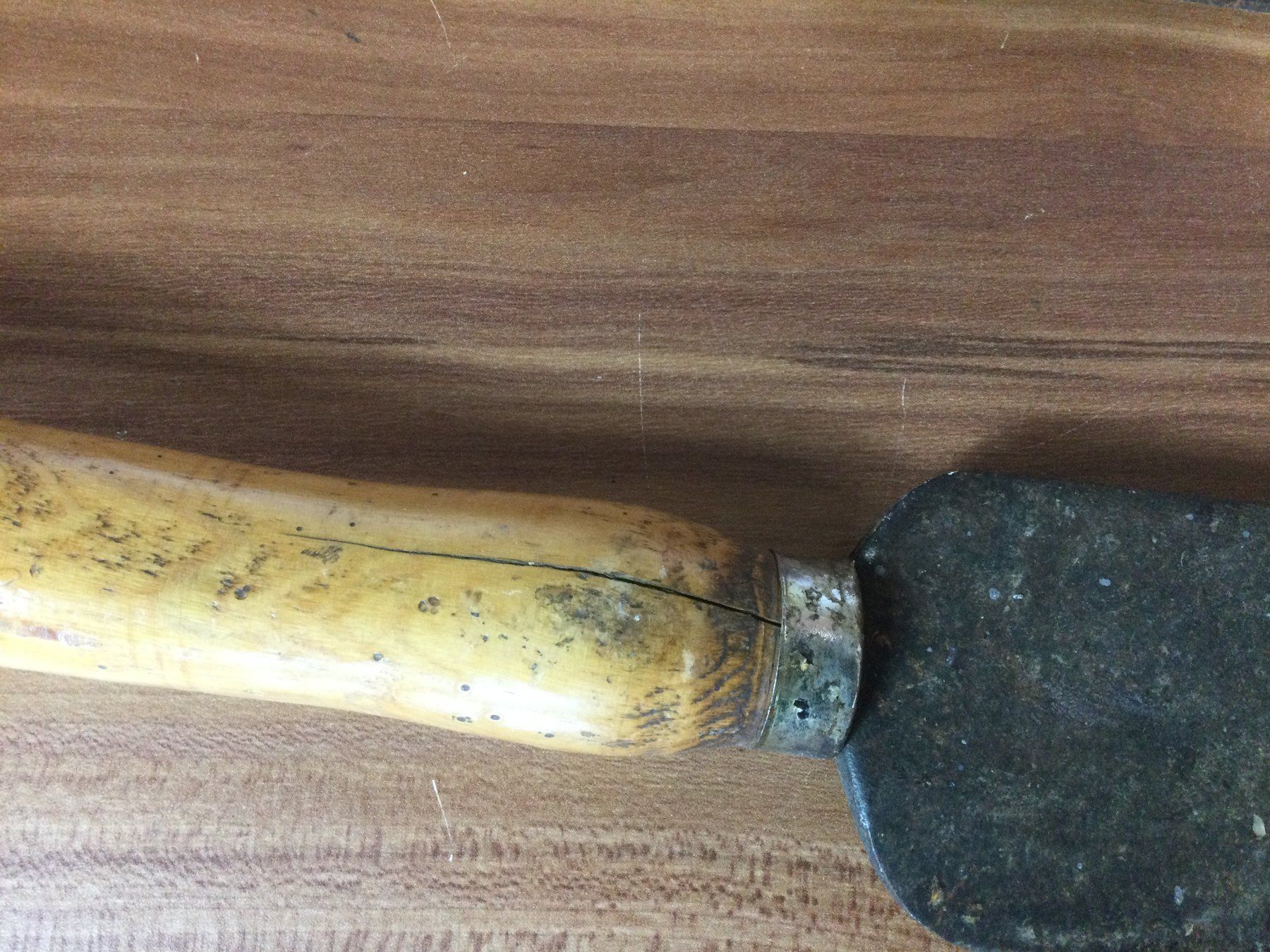 Attrezzi da lavoro: Posten gebrauchte Gertel verschiedene Typen – Usato da Wangen SZ venduto da kuriosum12 5