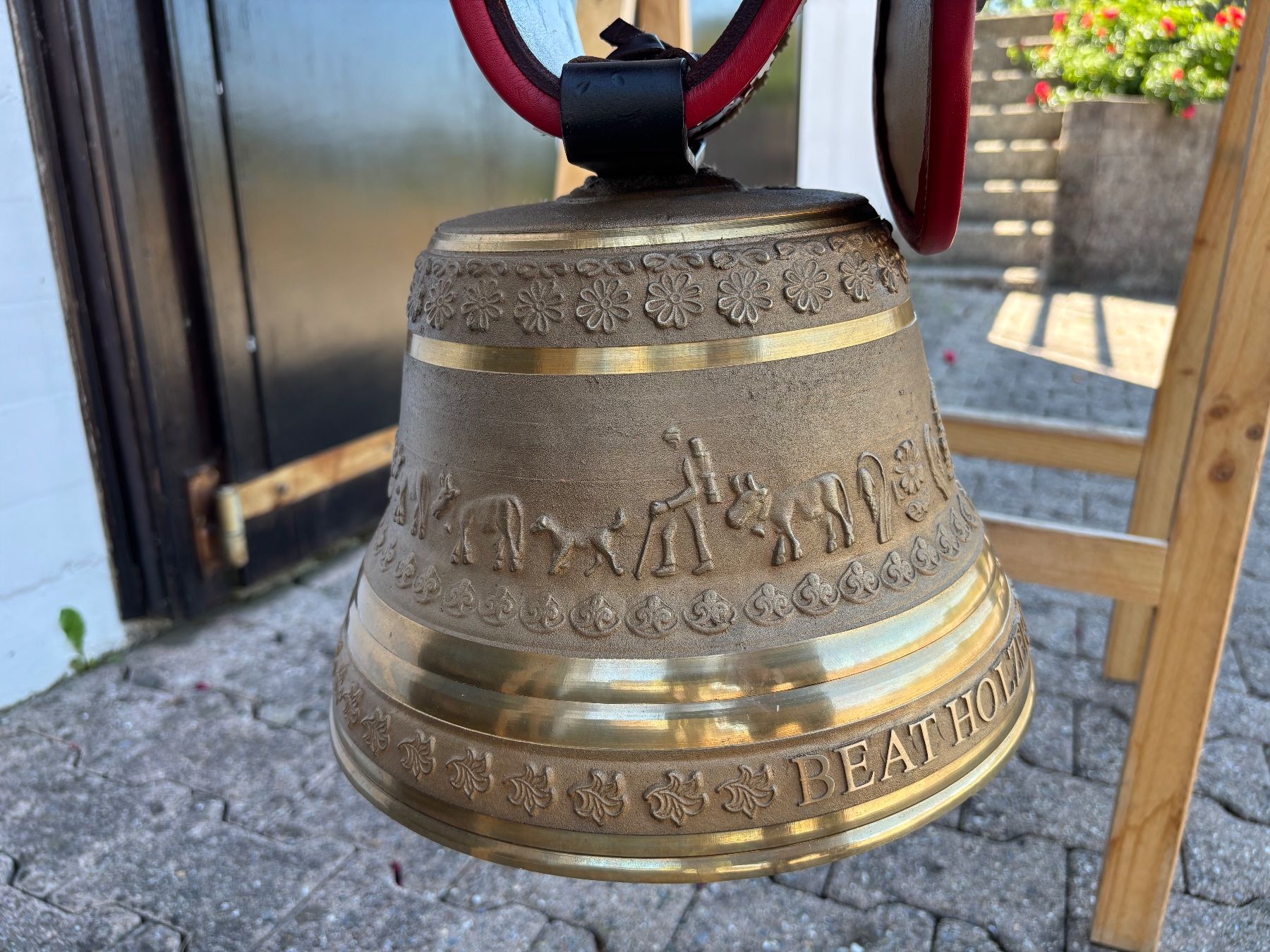 Campanacci mucche: sehr schöne Glocke Gusset Uetendorf – Usato da Feldbach venduto da Fea1 3