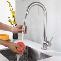 Robinet  d'évier de cuisine en nickel brossé