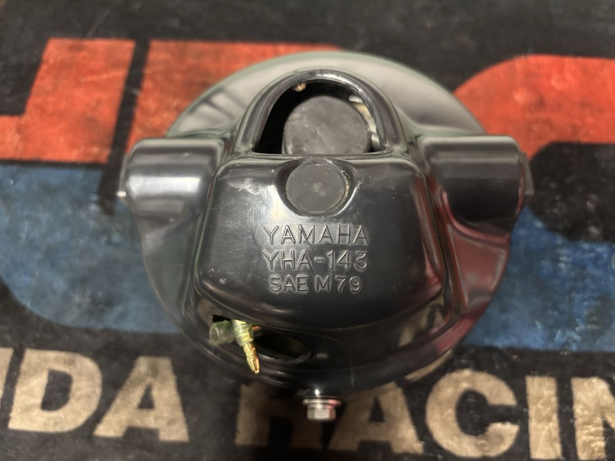 Yamaha Phares: Yamaha XT 125 phare complet – D'occasion à Mézières VD par P-M-C 5