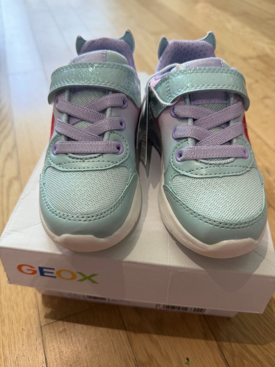 Geox Scarpe per ragazze: Geox Disney Mädchen 25 – Nuovo e nell'imballaggio originale da Winterthur venduto da _cyb3r-w0lf_ 3