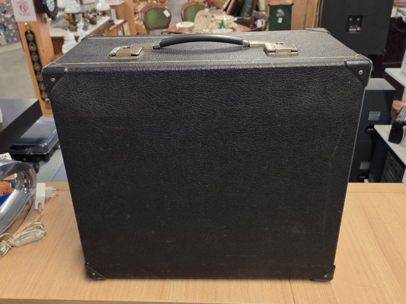 Strumenti musicali: Akkordeon chromatisch Marzioli Student I – Usato da Chur venduto da FeschtlandBrockiChur 7