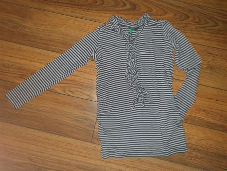 BENETTON langes Shirt Gr. 140