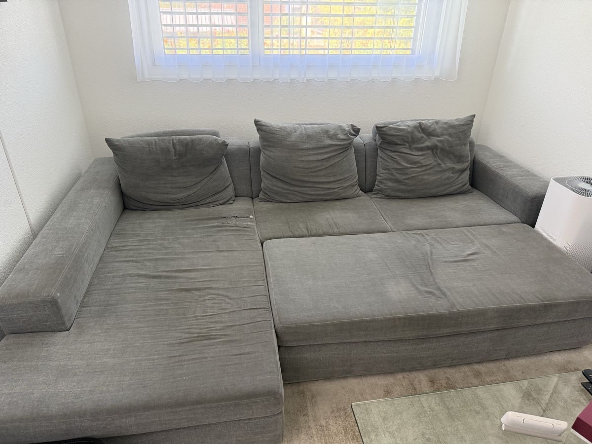 Divani: graues Sofa/Wohnlandschaft – Usato da Bellikon venduto da verenaMichel
