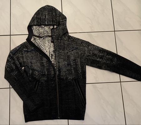 Adidas Übergangsjacke, Grösse S, neuwertig!