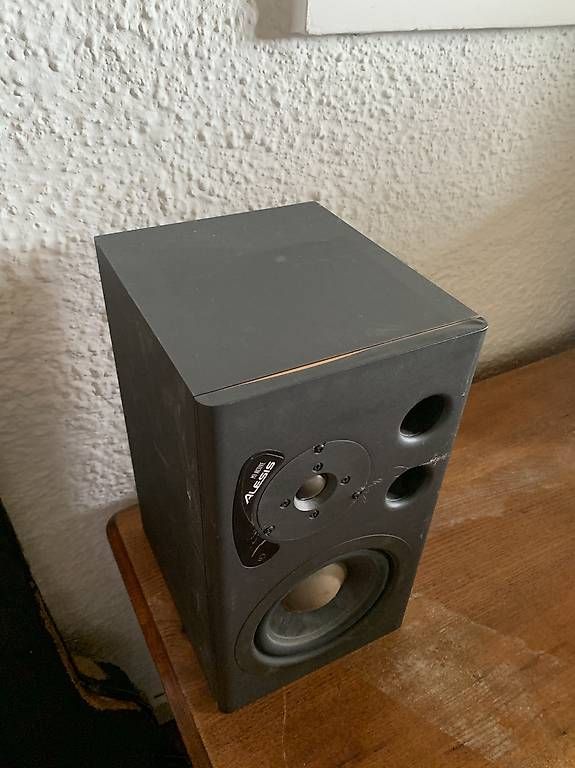 Haut-parleurs: Studiomonitore Alesis m1 Active – D'occasion à Biel/Bienne par noe_k767 2