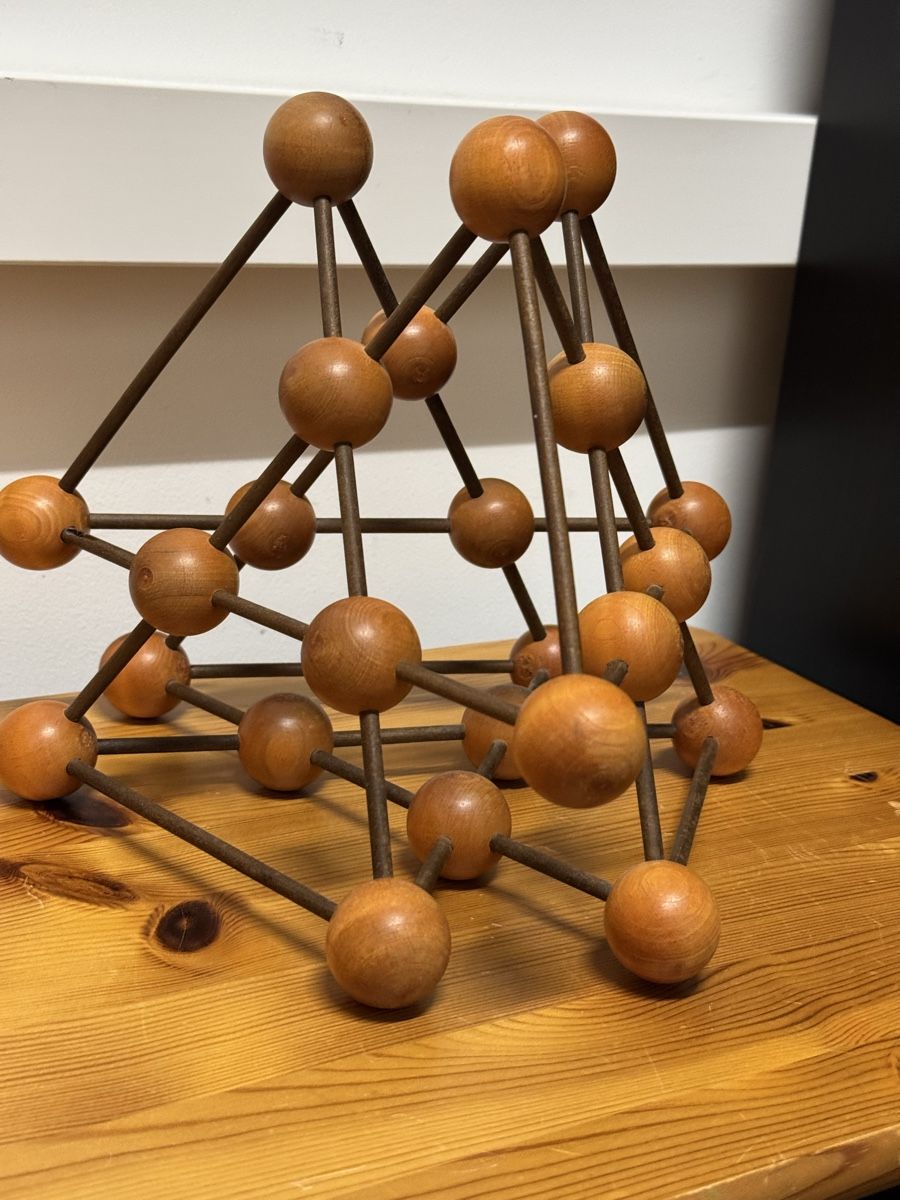 Kit di costruzioni: Vintage Molecular Structure Model Geometric Sculpture CT405 – Usato da Morges venduto da SevArt 2