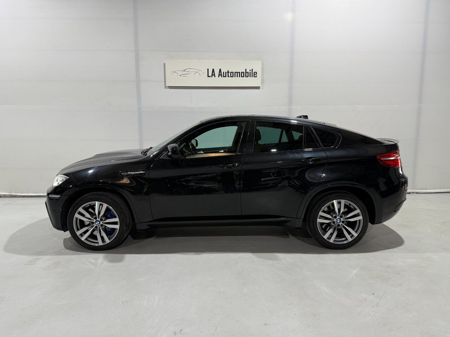 BMW Automobili: BMW X6 M Steptronic – Usato da Widnau venduto da clique17 1