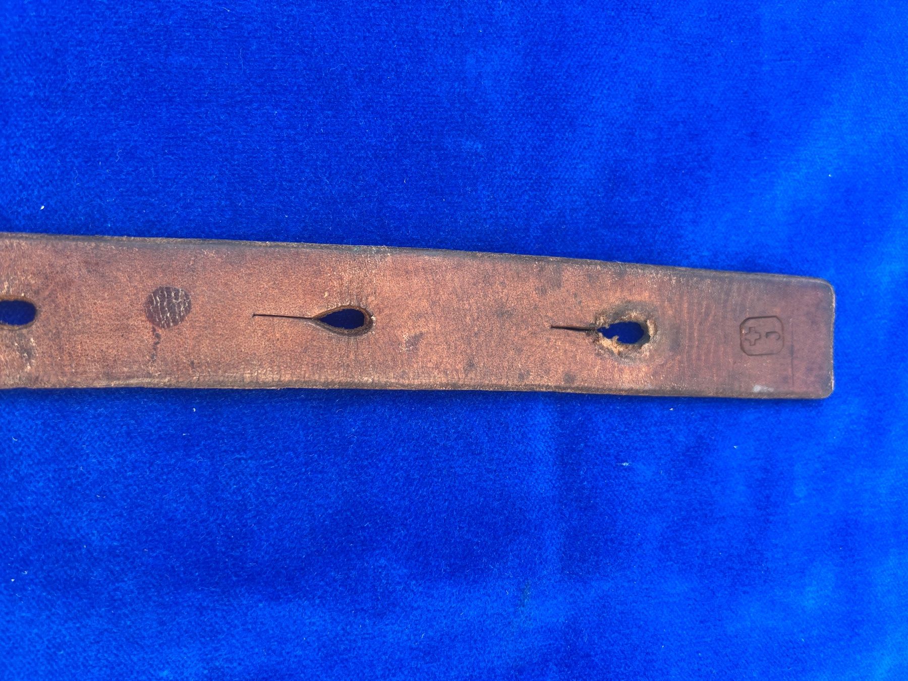 Schweizer Armee Armi bianche: Gewehrriemen Karabiner 31 Schweizer Armee (KoA) – Usato da Hermetschwil-Staffeln venduto da militaria-schweiz 2