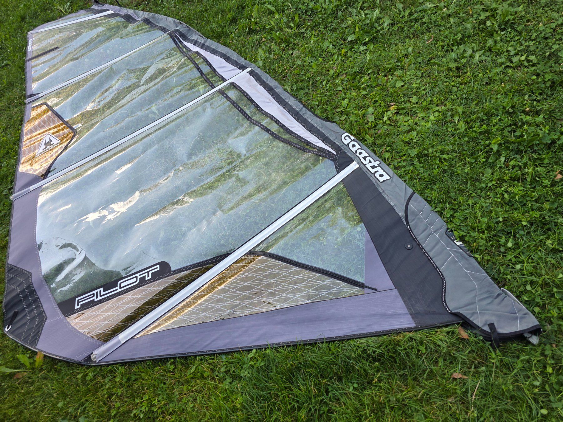 North Sails Surfen: Windsurfsegel Gaastra Pilot 5,0 – Gebraucht aus Buchs SG von swisssurfer007 1