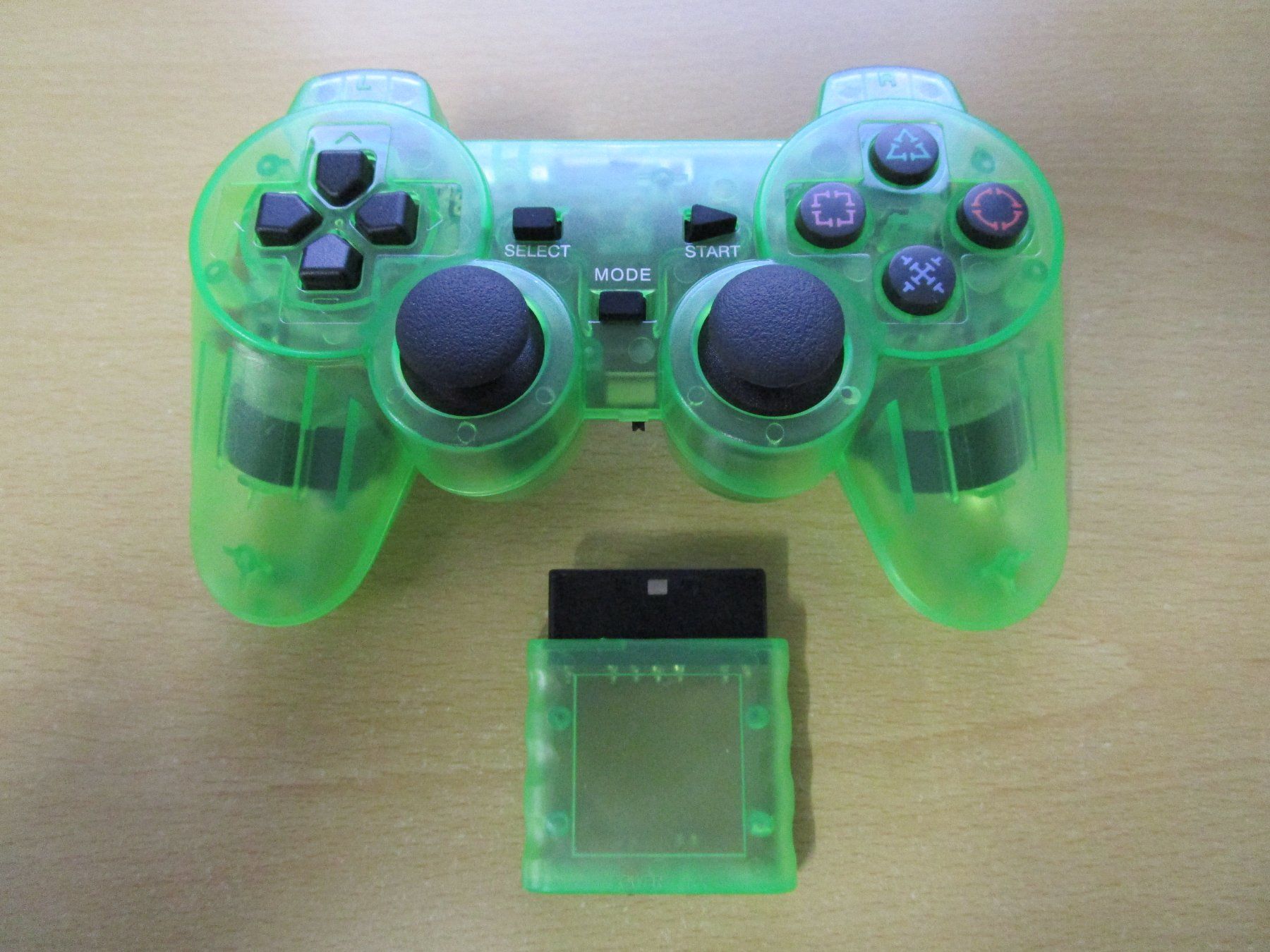 Controller: Playstation 2 Wireless Controller -clear green - NEUWARE PS2 – Nuovo (secondo la descrizione) da Goldau venduto da agestuffer 1