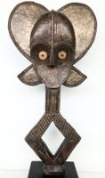XXL alte Mahongwe Figur Gabun Metall beschlagen Höhe 51 cm