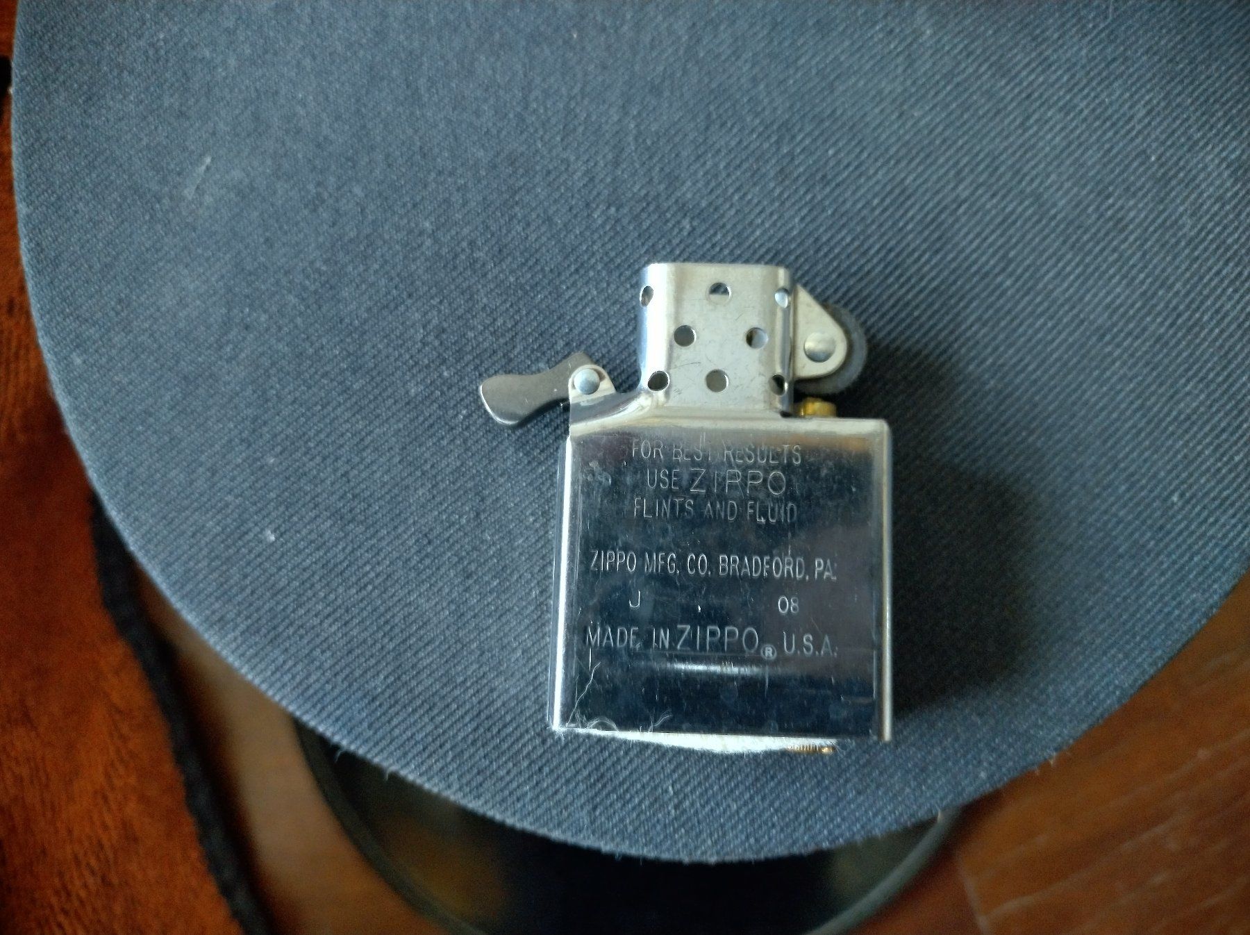 Zippo Accendini: Zippo Feuerzeug – Usato da Altbüron venduto da bestatter12 3