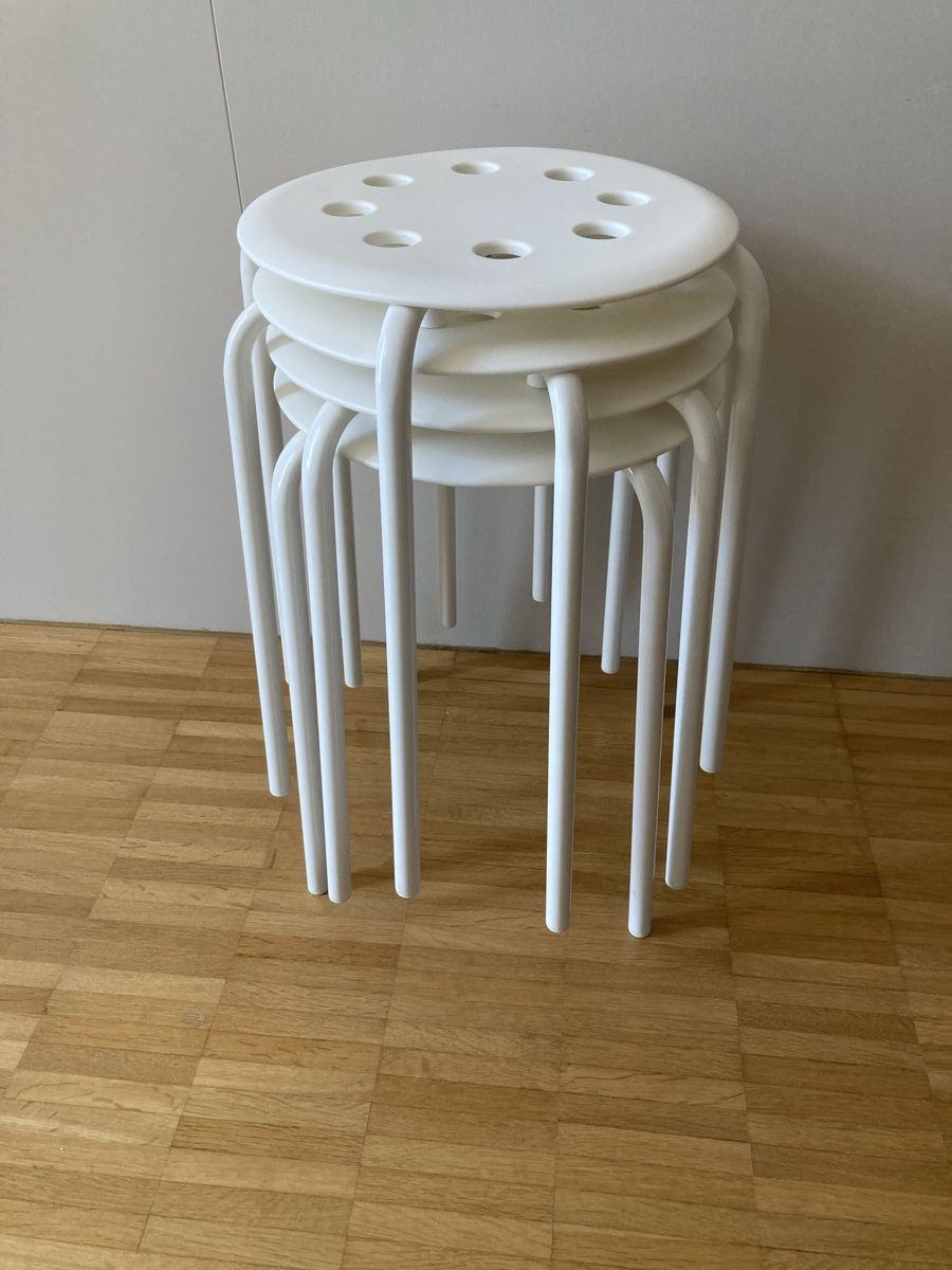 Ikea Sgabelli: 4 Ikea Hocker weiss Metall/Kunstoff – Usato da Zwingen venduto da Kult2000 2
